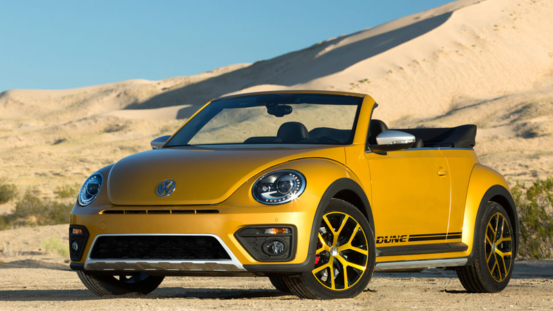 Illustration for article titled The 2016 Volkswagen Beetle Dune Is Real And It's Coming To America